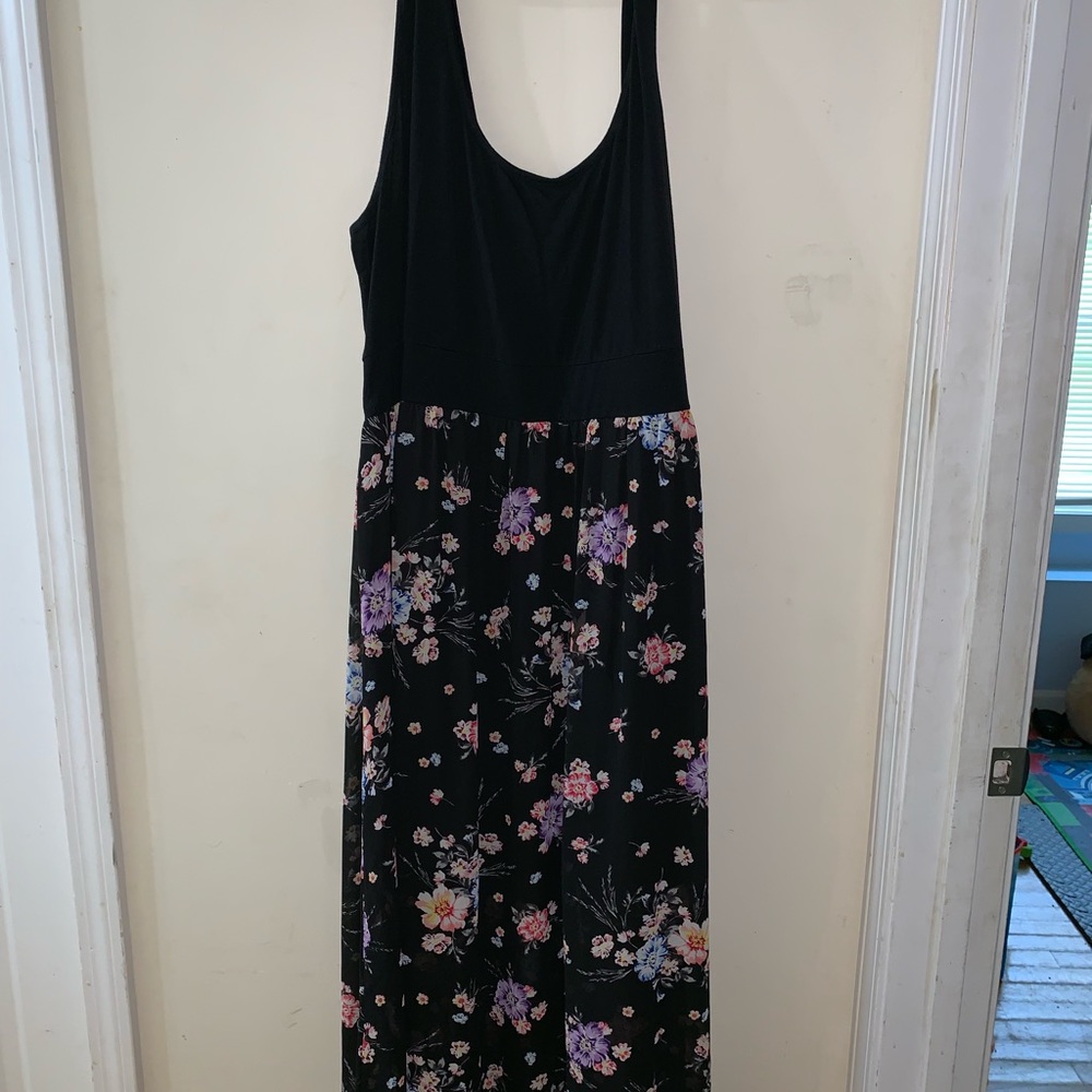 Black maxi